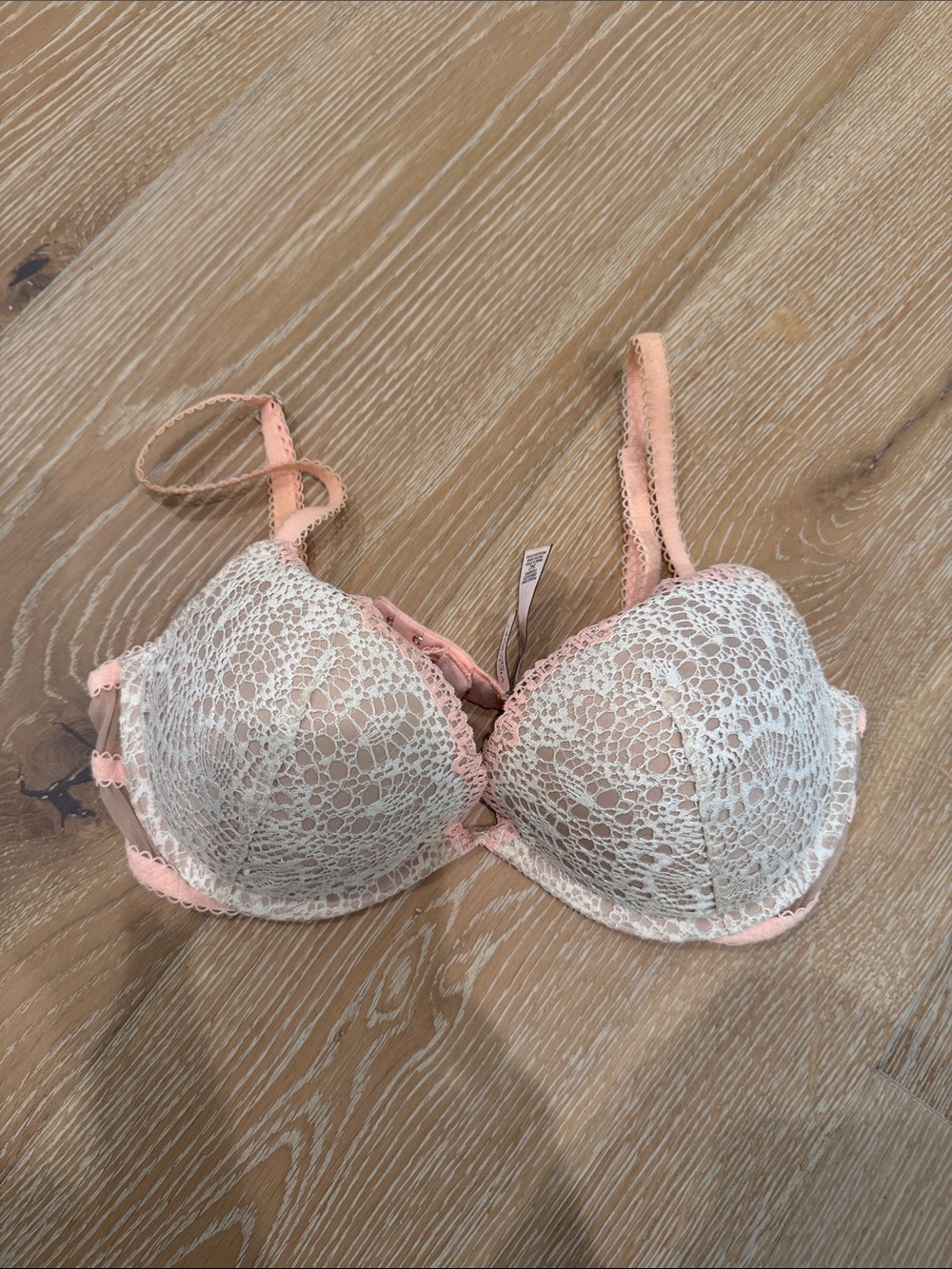 Victoria Secret Lace Overlay Demi Push-Up Bra in Blush/Peach Size 34C